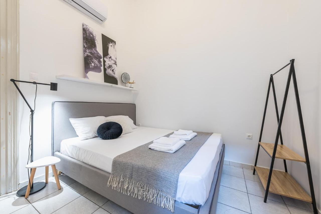 Apartment Mavrogenous - The Mansion *