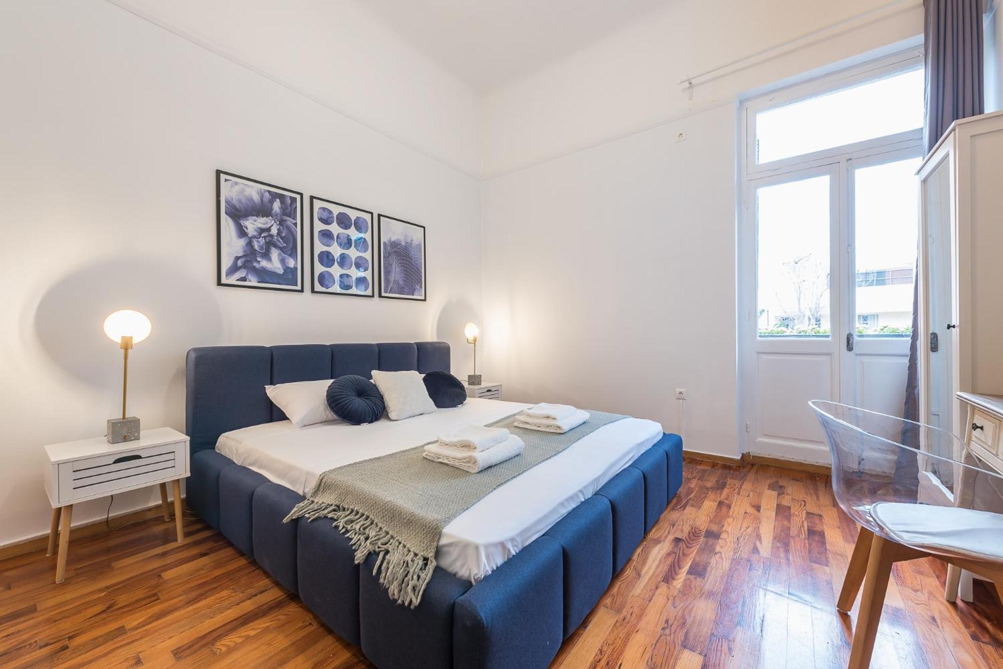 Apartment Mavrogenous - The Mansion *