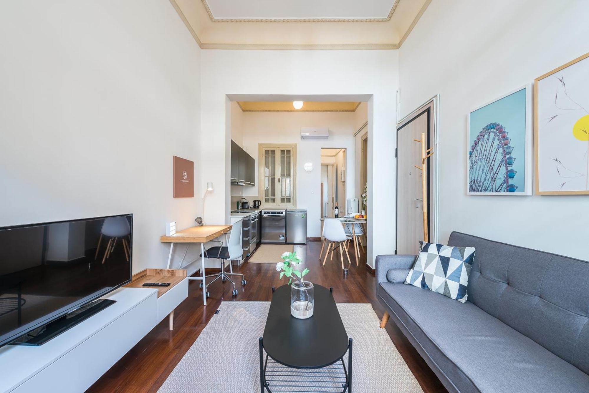 Apartment Mavrogenous - The Mansion *